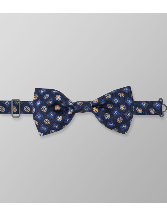 BOW TIE